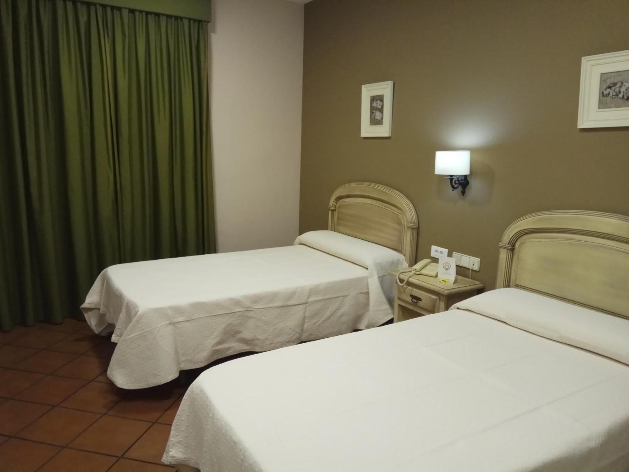 Los Bronces Lucena Dış mekan fotoğraf